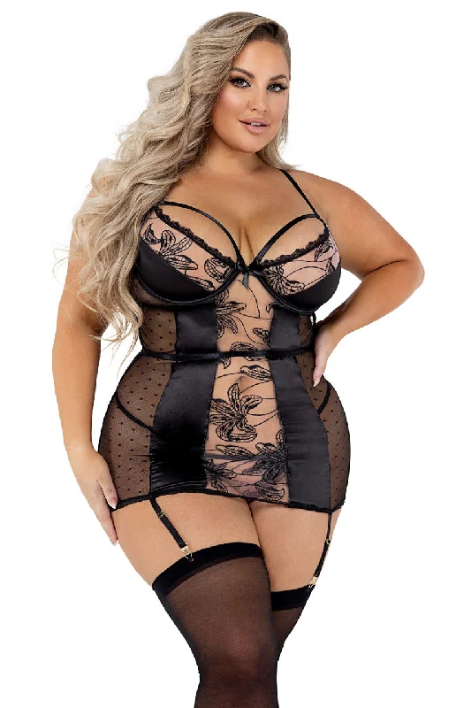 Plus Size Floral Embroidered and Satin Chemise