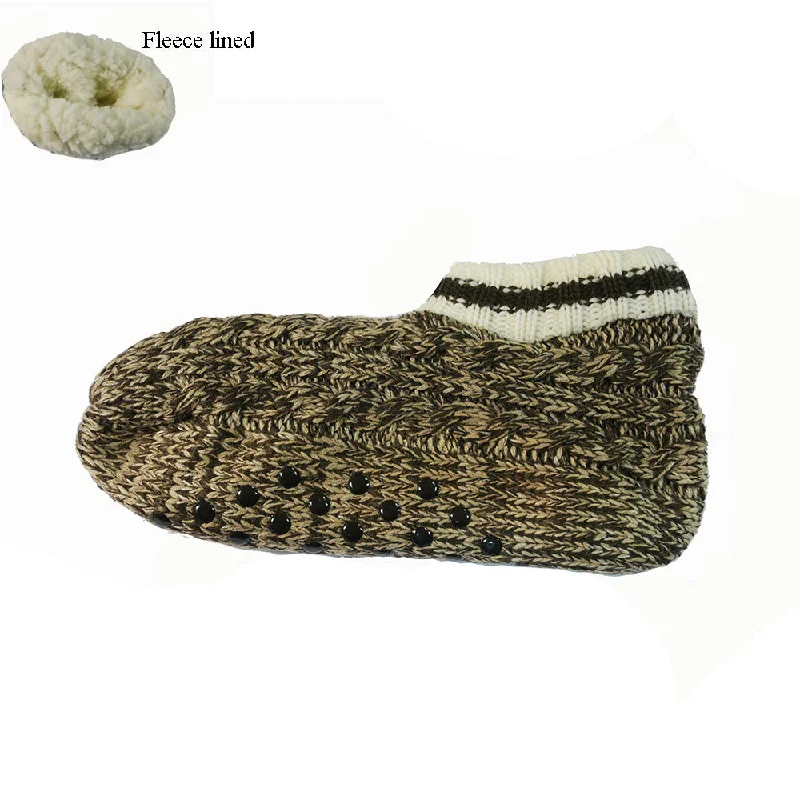 Brown fleece lined cable knit Booties